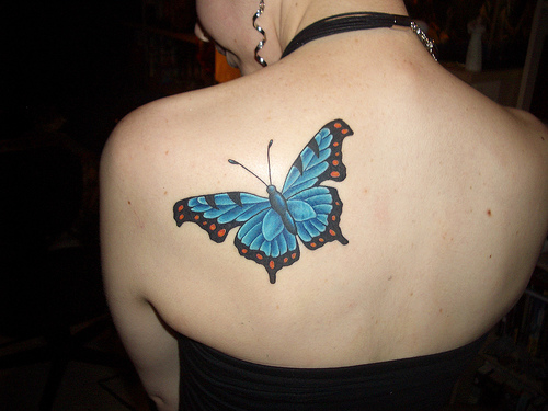 tatuagens-de-borboletas-femininas-8