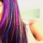 Cabelos com Mechas Coloridas em Morenas: Dicas e Fotos