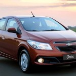 Novo Chevrolet Onix 2013: Preços e Fotos